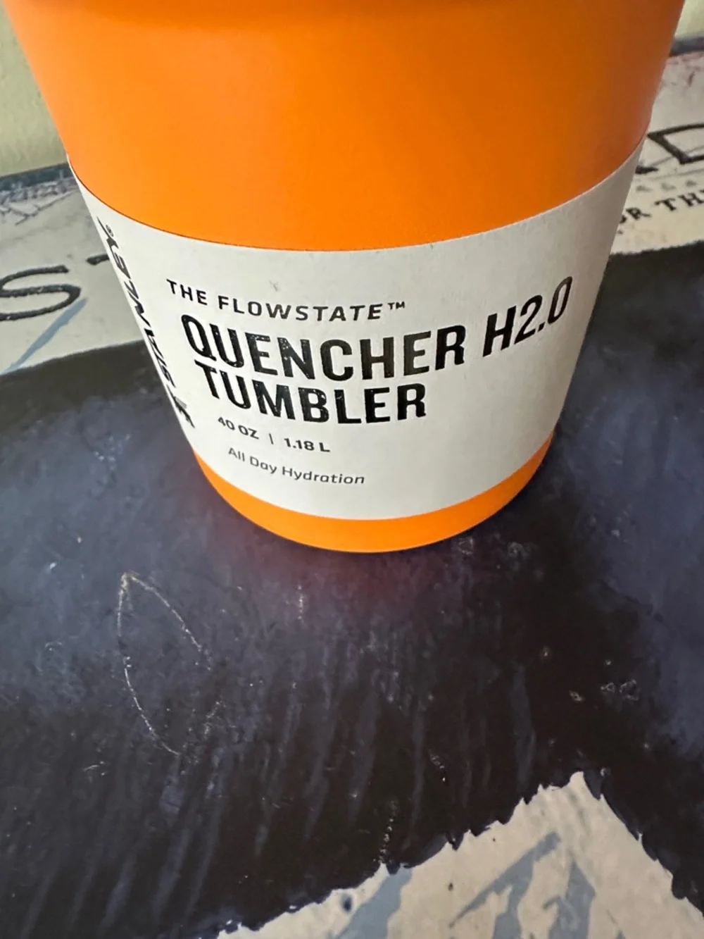 Stanley Bright Orange Insulated Quencher Tumbler with Handle - Picture 6 of 7
